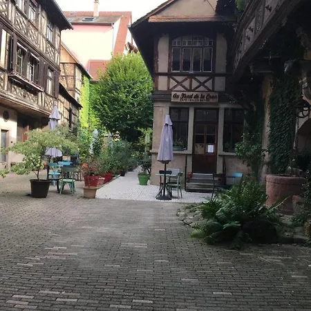 Maison Independante De Montagne En Alsace ベルフォス